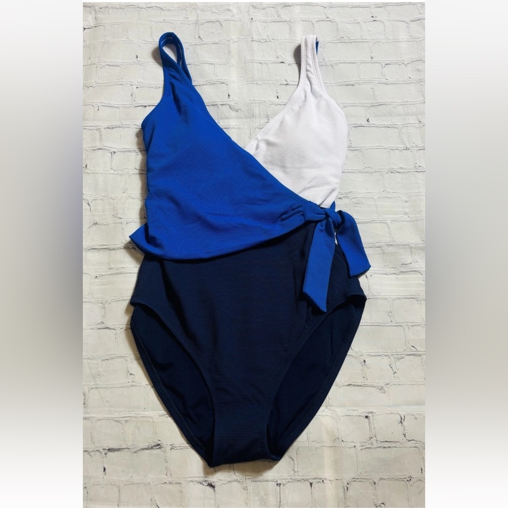 Tommy Bahama Island Cays Color Block Scoop Back One Piece Swimsuit Size 12 NWT - Picture 3 of 8